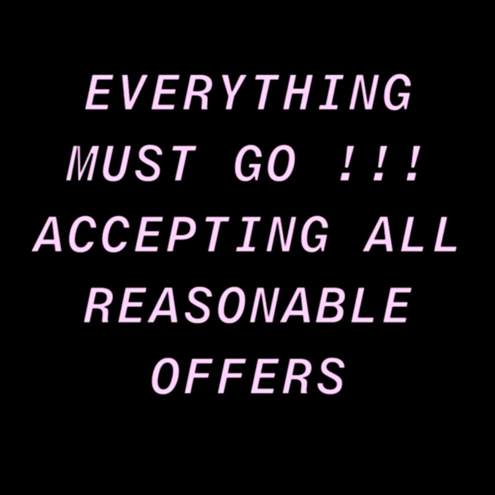 💗 open to reasonable offers 💗